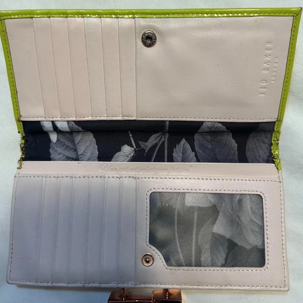 Ted Baker Chartreuse Clutch with Gold Clasp - Picture 7 of 8